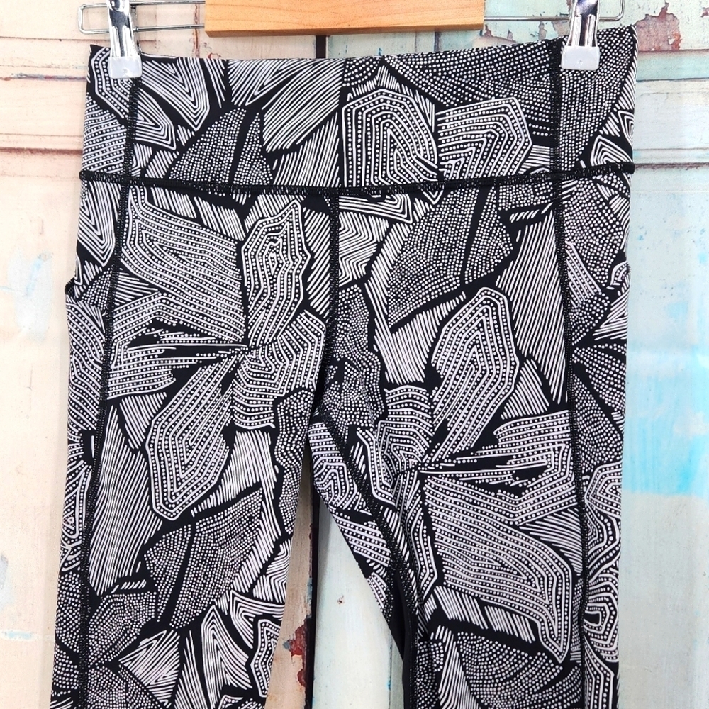 Lululemon Pace Rival Crop‎ - Picture 4 of 7